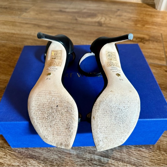 Stuart Weitzman Nudistcurve 100 Sandal, size 5.5 - Picture 7 of 8